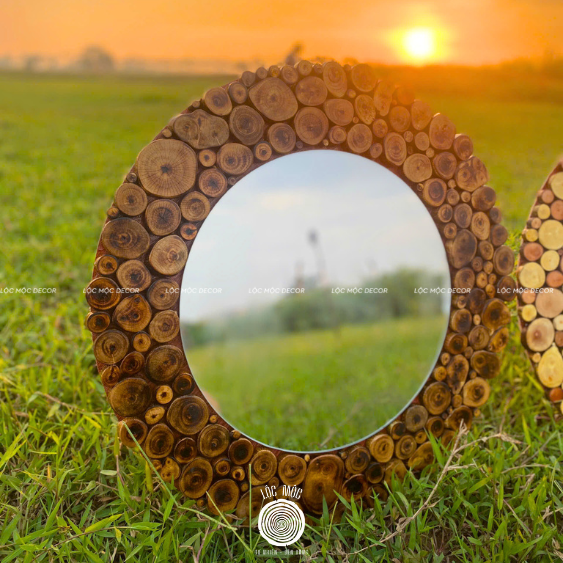 Timeless Depth– Eco-Friendly Burnt Wooden Mirror – The Best Gift for Home Lovers