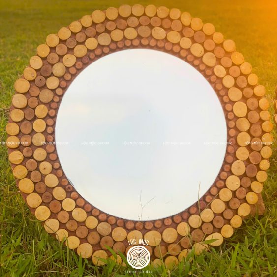 Where Nature Meets You – Eco-Friendly Wood Slice Mirror – The Best Gift for Loved Ones