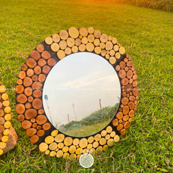 Circles of Warmth– Handcrafted from Recycled Wood Mirror – A Unique Gift for Families & Friends