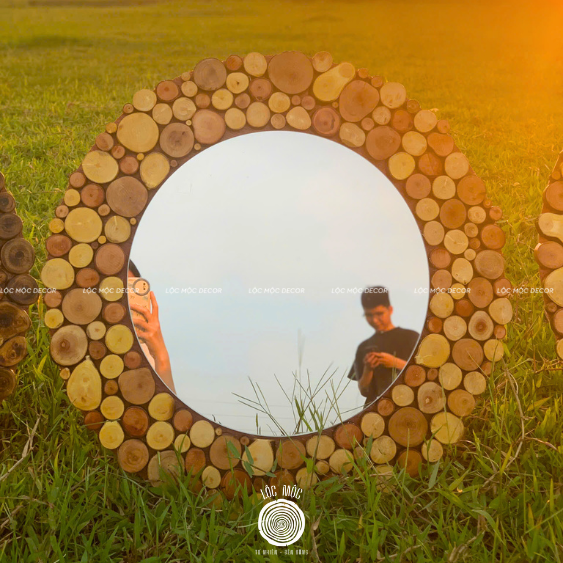 Simplicity Reflects Beauty – Handcrafted Rustic Wooden Mirror – A Special Gift for Families & Friends