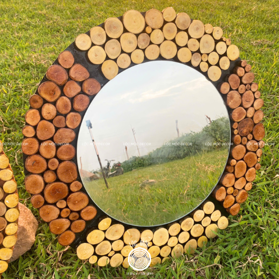 Circles of Warmth– Handcrafted from Recycled Wood Mirror – A Unique Gift for Families & Friends