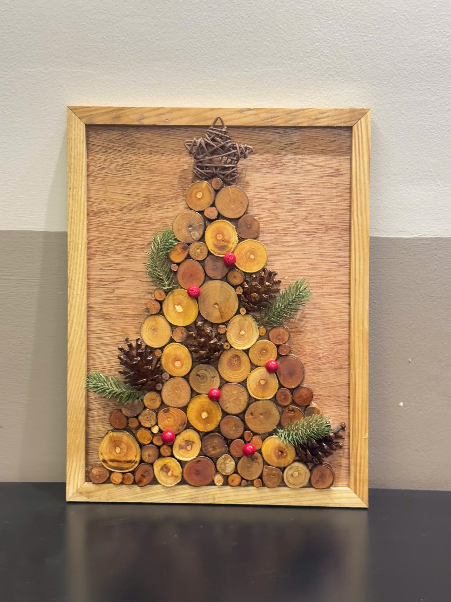 Christmas Tree - Wooden Wall Art - Christmas Gift For Mom, Dad, Sisters, Brothers